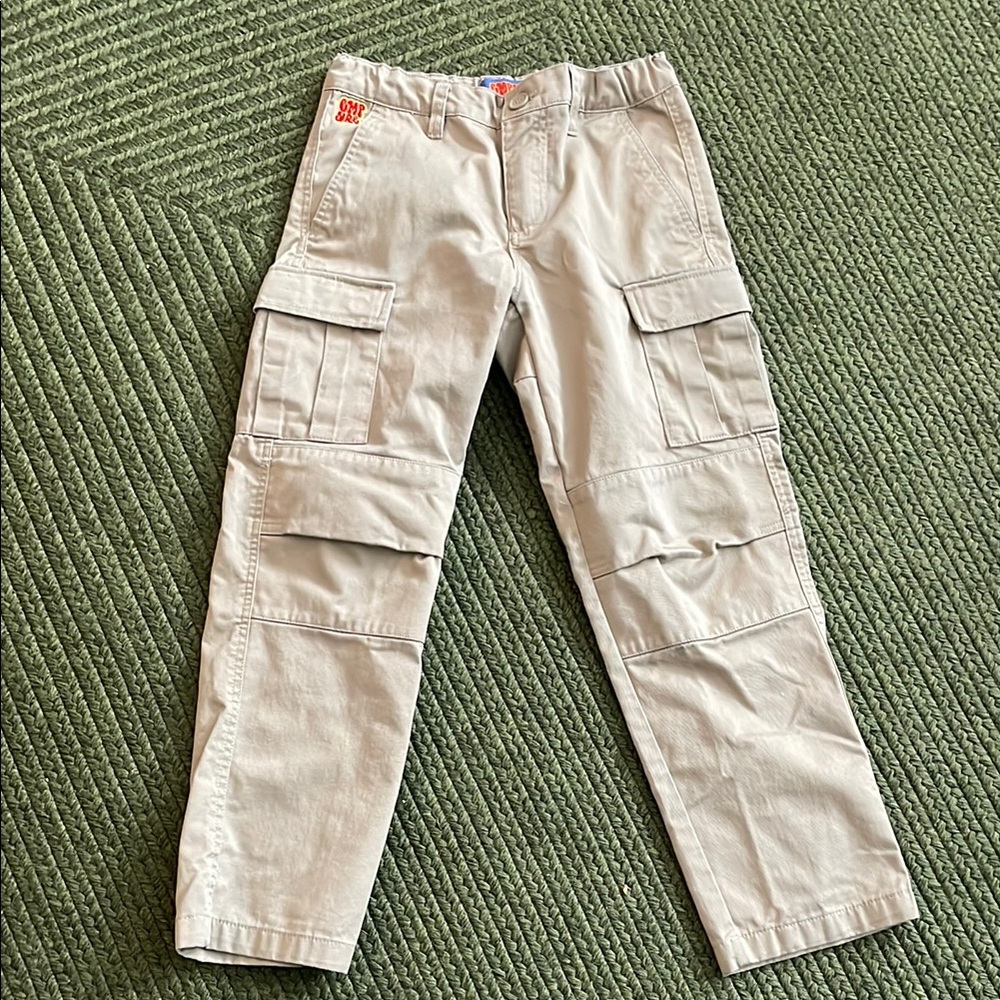 Tan Cargo Pants with Relaxed Fit and Sturdy Cotton